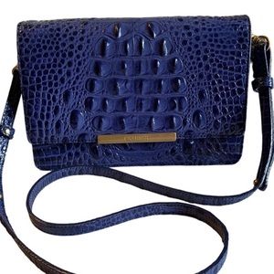 Brahmin Melbourne Sapphire Blue Croc
Embossed Crossbody Bag